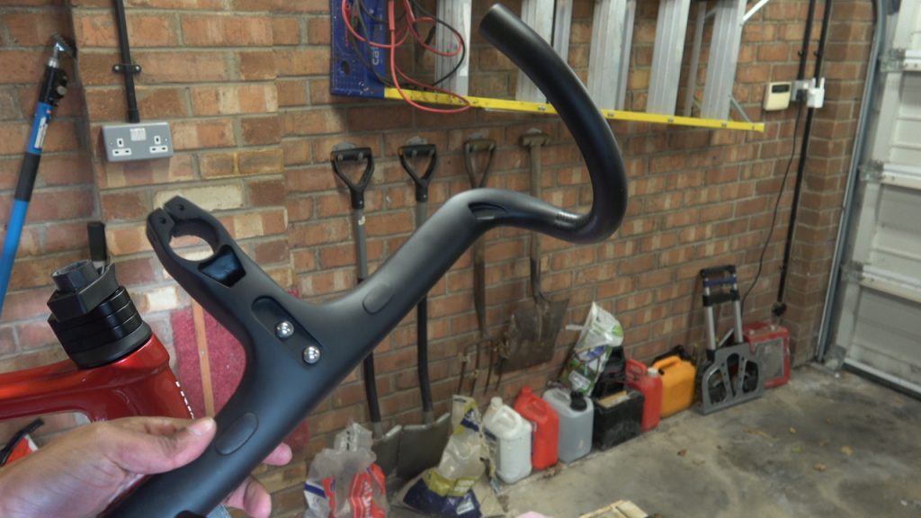 Review ICAN A22 Aero Bike frame Hambini Engineering