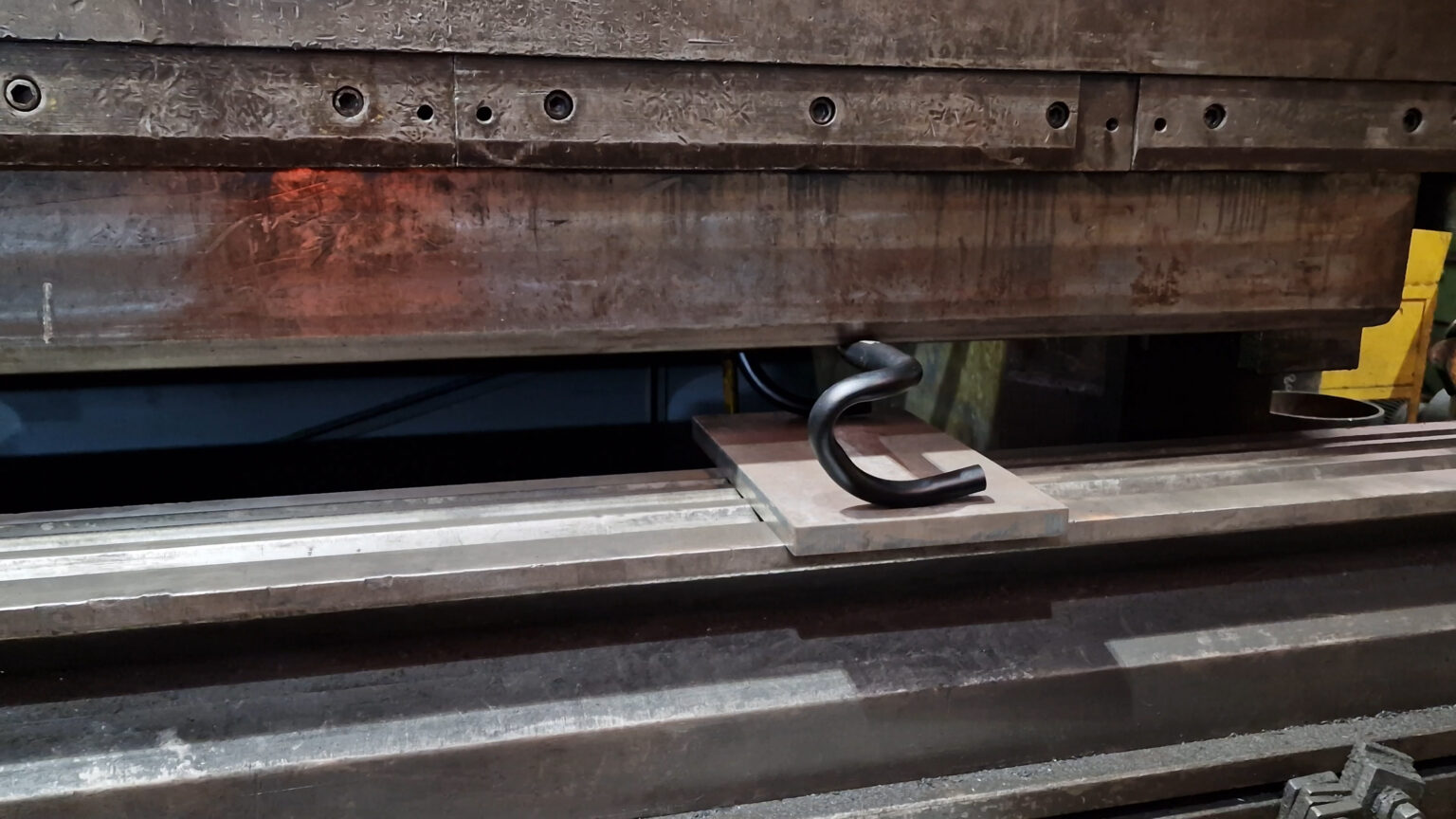 ComePLAY Titanium Handlebars vs Aluminium vs 500T Press Hambini